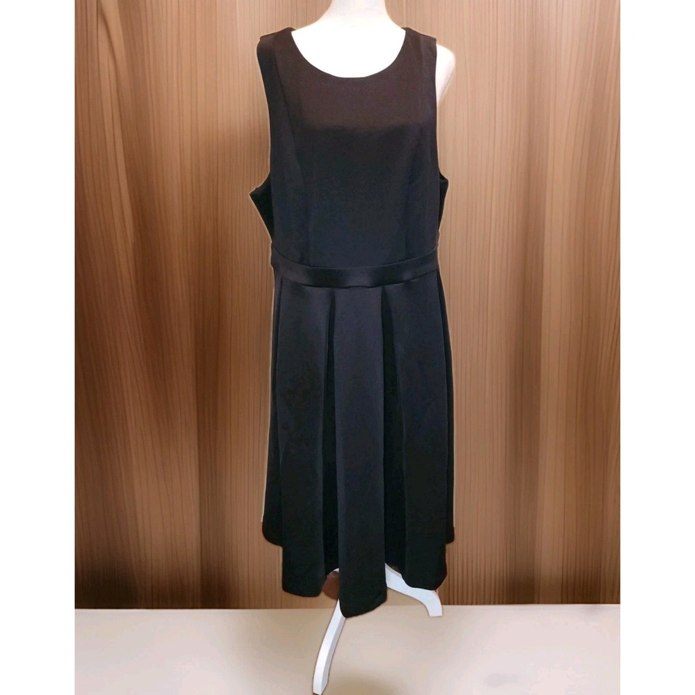 Torrid Midi Scuba Skater Dress Pocket Dress Sz 14‎ Whimsigoth Witchy Flowy NWT